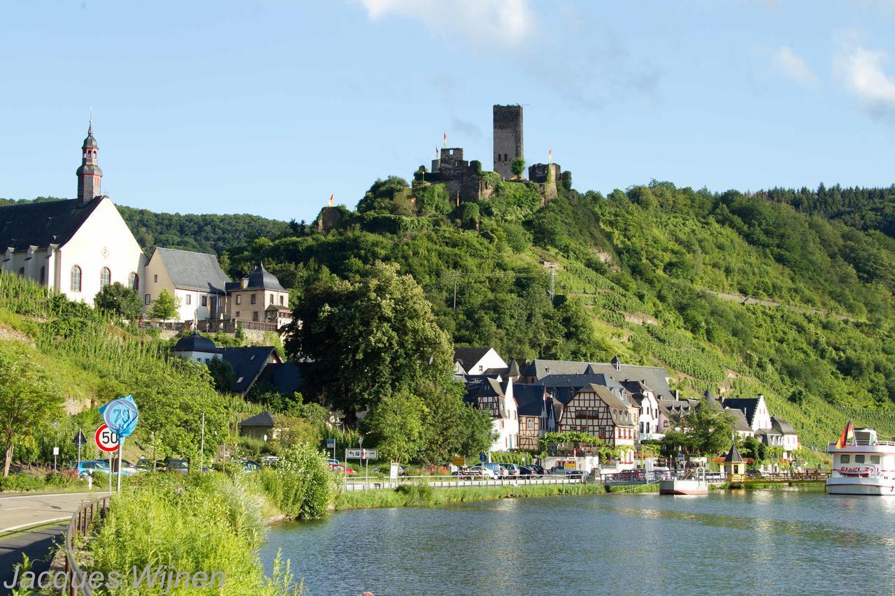 Hotel Restaurant Alte Stadtmauer Beilstein  Exterior photo